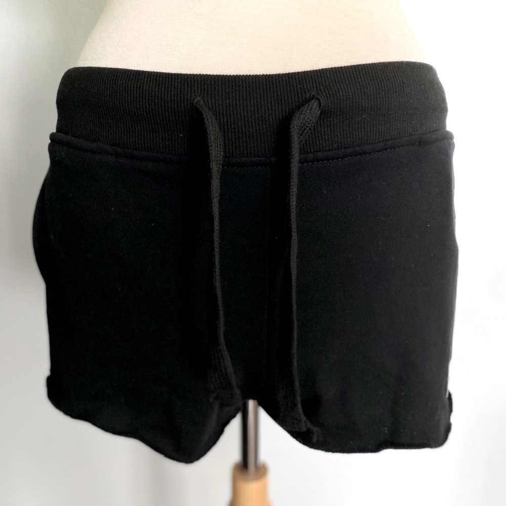 LF Emma & Sam super soft mini short ⭐️NWT⭐️